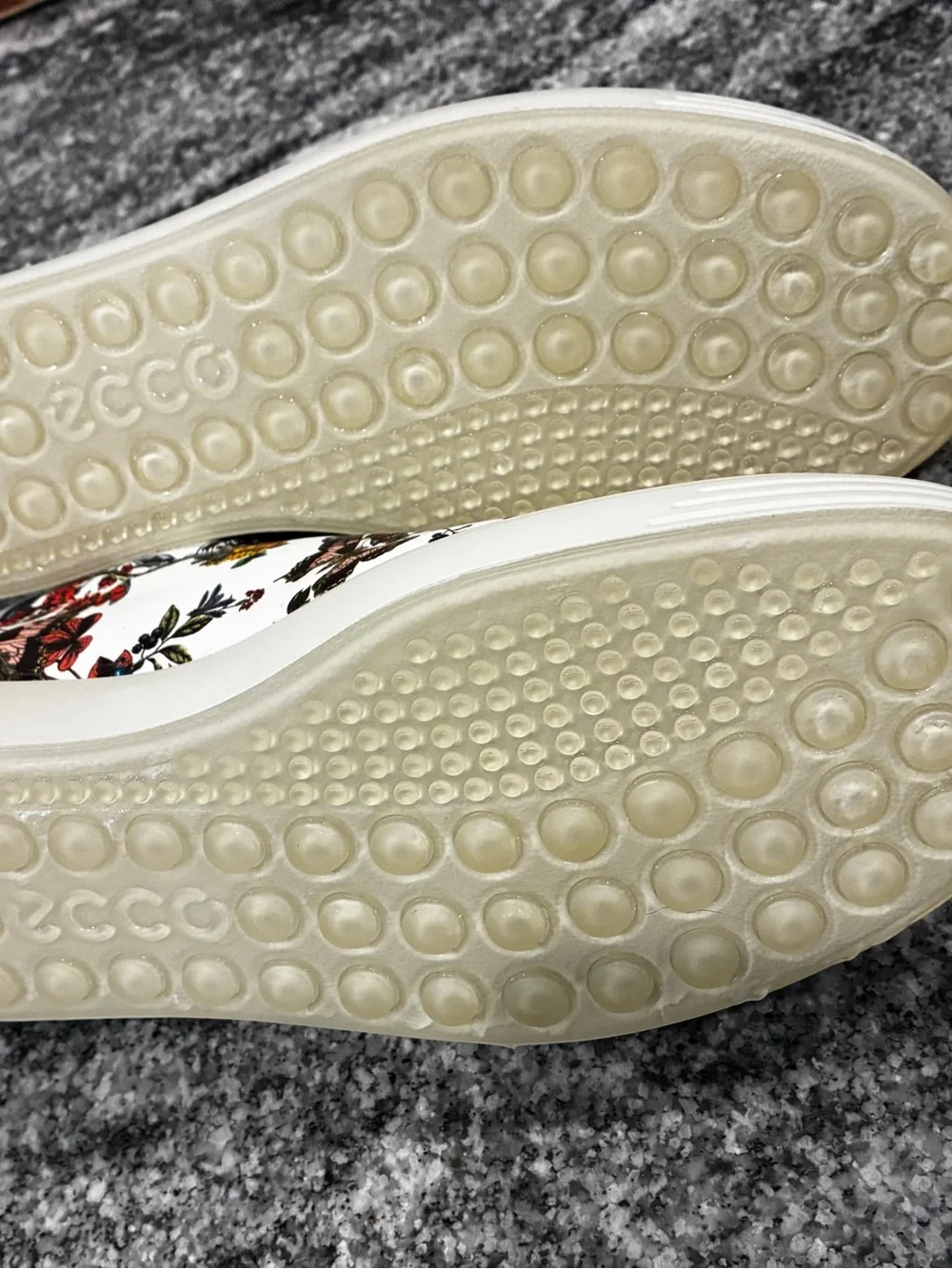 ECCO  x Kristjana S. Williams Soft 7 Floral Leather Sneakers
